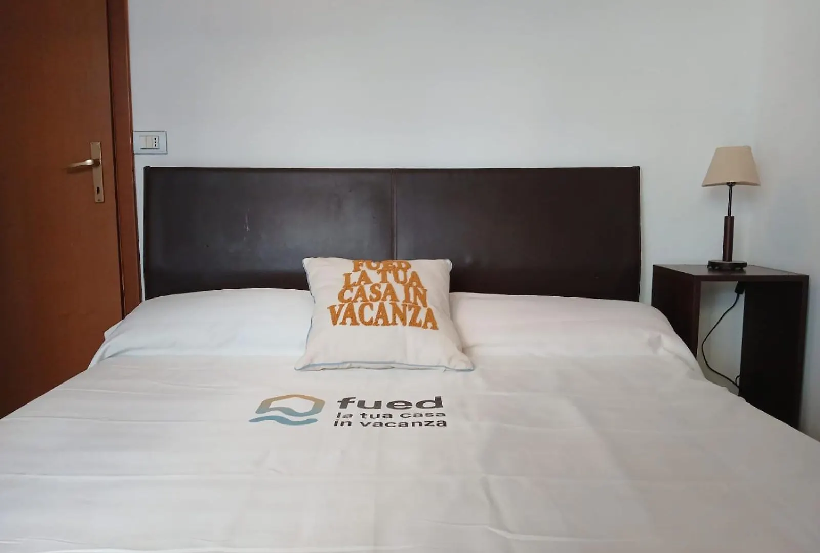 Apartment Cn010 - Cesenatico, Ampio Trilocale Fronte Mare Con Spiaggia Inclusa