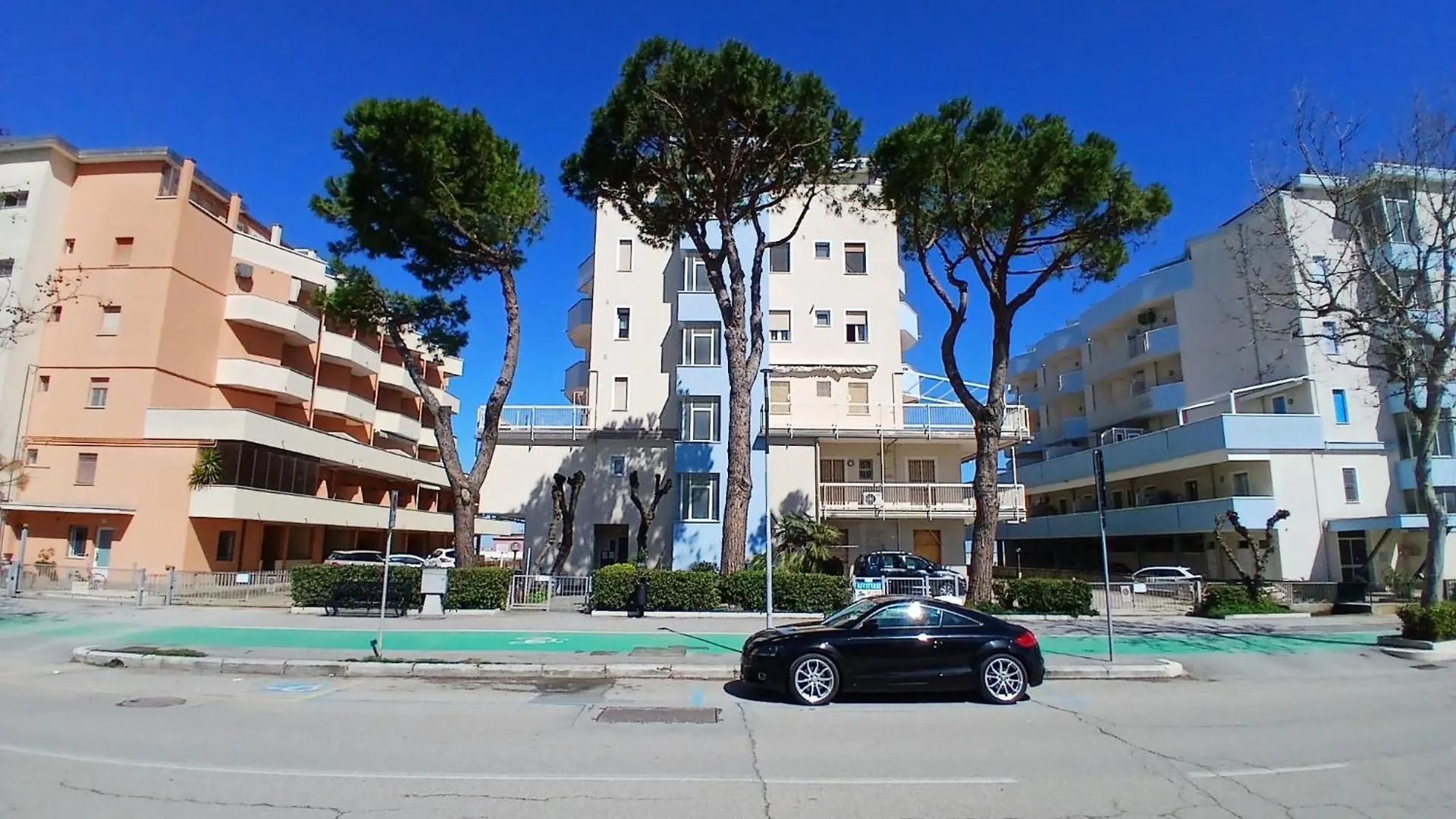Cn010 - Cesenatico, Ampio Trilocale Fronte Mare Con Spiaggia Inclusa Apartment Cesenatico